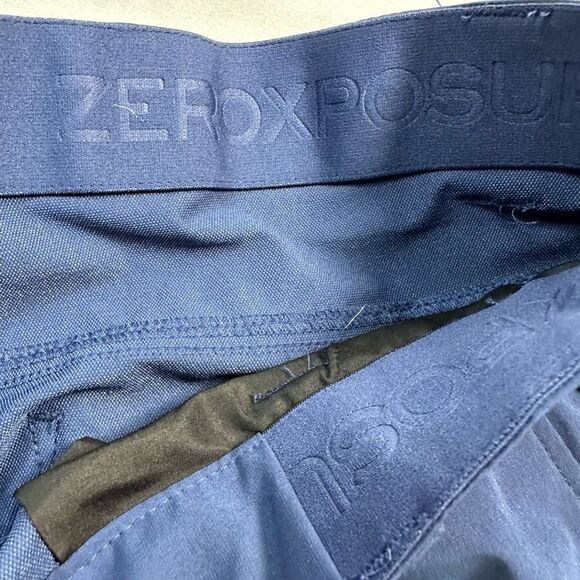 EUC ZeroXposur Men’s Blue Flat Front 10” Shorts - Size 38” - Picture 3 of 5